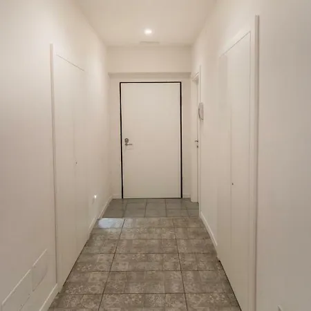 Casa Ferrovieri בית הארחה 3*