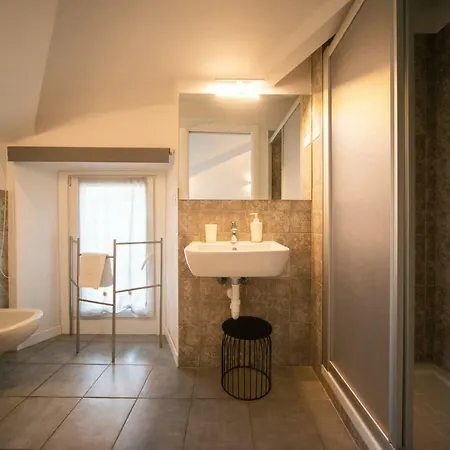 Casa Ferrovieri Pensión Verona